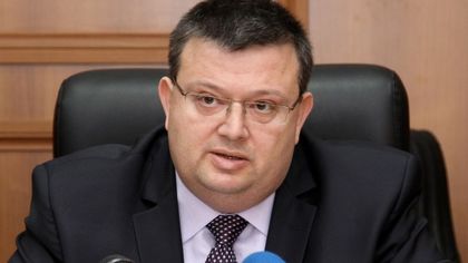 Извънредно! Цацаров възложи делото за прегазената жена от дрогирания син на полицай в Търнава на Софийската прокуратура