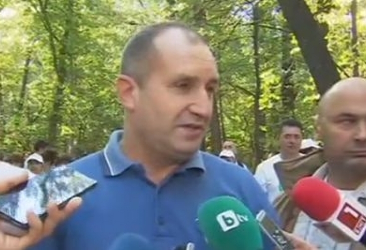 Румен Радев проговори за изтребителите