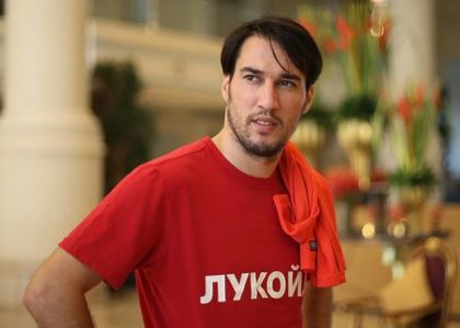 Ивелин Попов с победа в първия си мач за годината