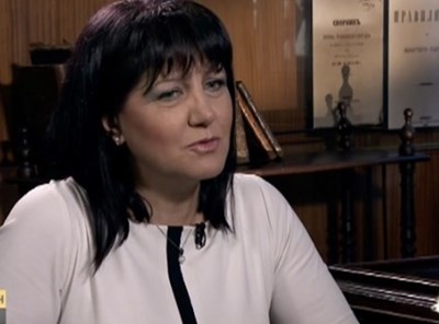 Цвета Караянчева: Президентът вероятно подготвя политически проект