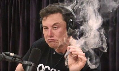 Пушиш джойнт веднъж и НАСА разследва... SpaceX