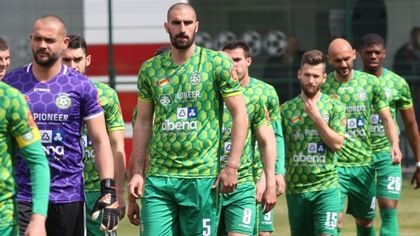 Добруджа се прости с професионалния футбол с реми в Ловеч