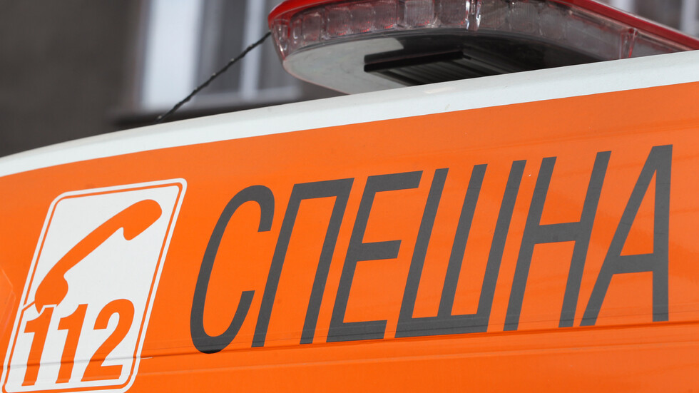 Трима от пострадалите при катастрофата край Ловеч остават в болница