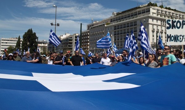 Гърците масово против договора с Македония
