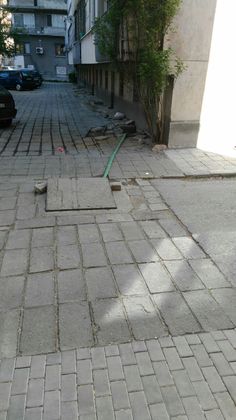 Блок в Пловдив сам се отводнява 3 три дни