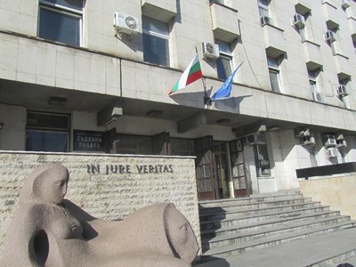 3 години условно за млад шофьор, прегазил на тротоара двама пешеходци в Горна Оряховица