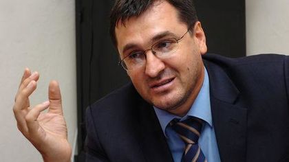 Славчо Атанасов: Общината въвежда нов данък със завидна лекота