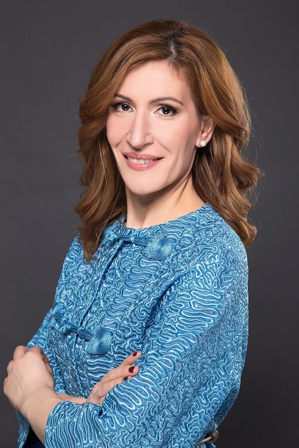 Министър Николина Ангелкова: Ако не удължим срока за отдаване на плажовете на концесии по новия ред, ще стане голяма каша в управлението на плажовете
