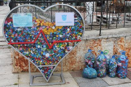 Добрич: Община Каварна предаде 312 килограма пластмасови капачки на кампанията „Аз вярвам и помагам“
