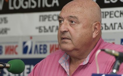 Венци Стефанов: Литекс вън от А група