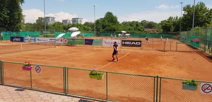 Четирима българи се класираха за втория кръг на турнира от ITF в Пловдив