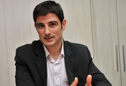 Наш петролен бос разследван за сделки с