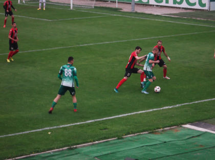Локо Сф с победа на терена на борещ се за Първа лига