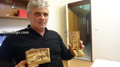 Бивше ченге издяла Мадарския конник от 1000-годишна маслина