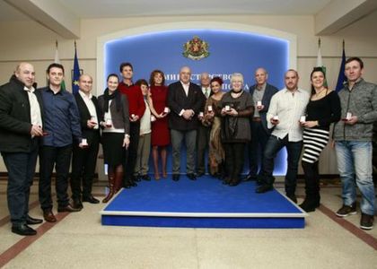 Министър Кралев награди медалистите от III Eвропейски мастърс игри