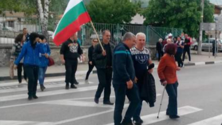 Кърнаре на протест срещу ромска агресия!