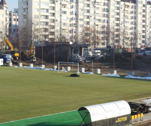 Цел №1 пред "Ботев" е стадионът