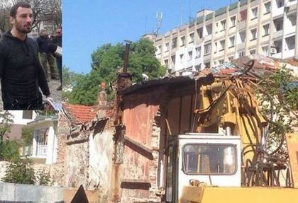 Събориха къщата на Перата в Бургас, евакуираха семейството му (СНИМКИ)