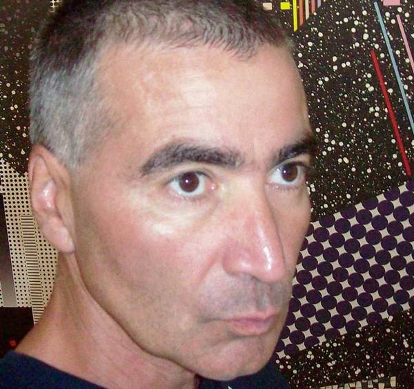 Мутри с бухалки потрошиха журналист (СНИМКА 18+)