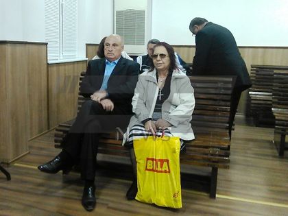 Отказали да оперират цар Киро в Париж (СНИМКИ И ВИДЕО)