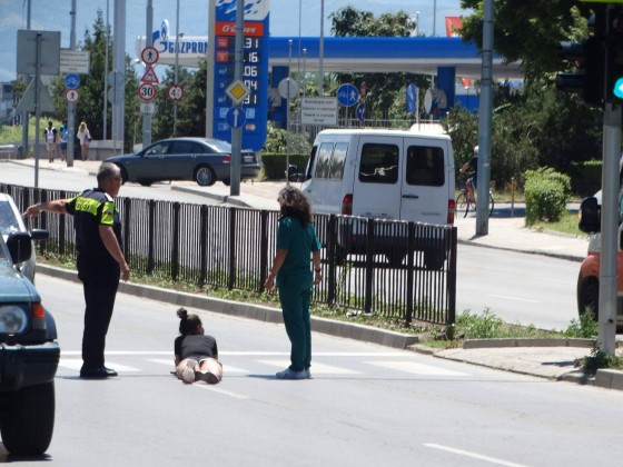 Полицията: Пешеходката е пресичала на червено, шофьорът не е бил пиян (СНИМКА)