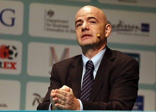 УЕФА харчи 500 000 евро за кампанията на Инфантино