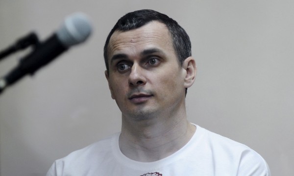 Заради гладна стачка: Режисьорът Олег Сенцов свали 20 кг