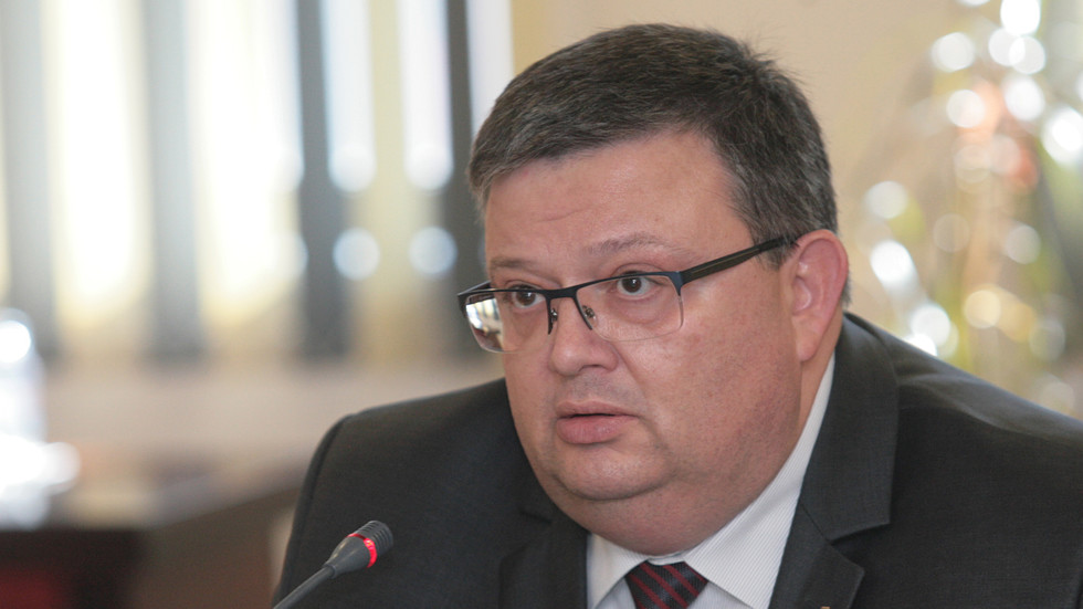 Цацаров предлага да се изготви график за процедурата за избор на главен прокурор