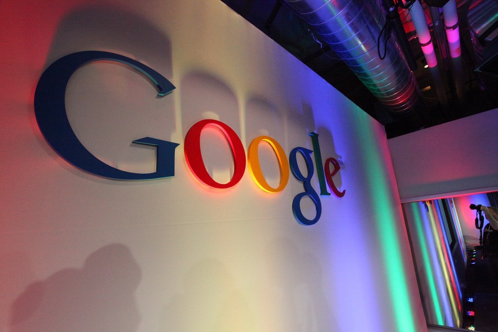 В другата крайност: Google вече плаща повече на жените, отколкото на мъжете