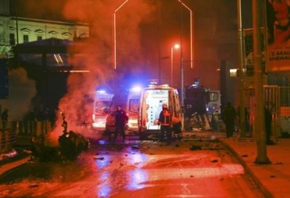 Случайно заснет клип улавя момента на експлозията в Истанбул (ВИДЕО)