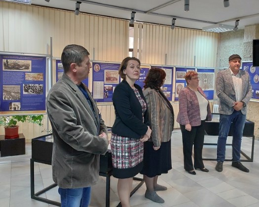 Варна: Областният управител Стоян Пасев откри пътуващата изложба, посветена на българския парламентаризъм