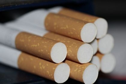 Спипаха контрабандни цигари в автомобил в Петрич