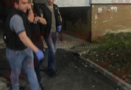 Стана ясно защо спецченгета с бронежилетки окупираха бургаския