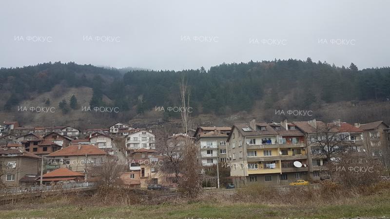 Иванка Чакалска, кмет на Крупник: Към момента работим усилено по няколко проекта, свързани с облагородяване на селото
