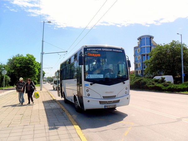 Пловдив: Автобус 17 два дни с нов маршрут поради ремонт на кръстовище