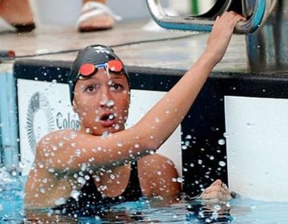 Рангелова осма във финала на 200 метра свободен стил