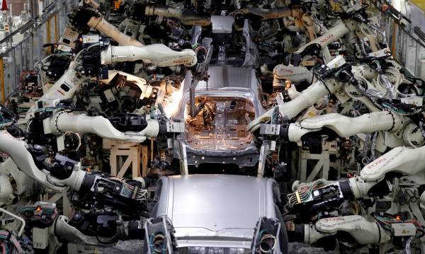 Роботите ще откраднат 20 млн. работни места до 2030 г.