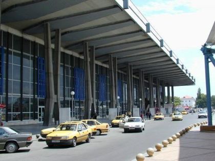 София: Отцепиха Централна гара заради сигнал за бомба