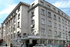 Отменят пропуските за паркиране пред ОД на МВР и около Второ РУ