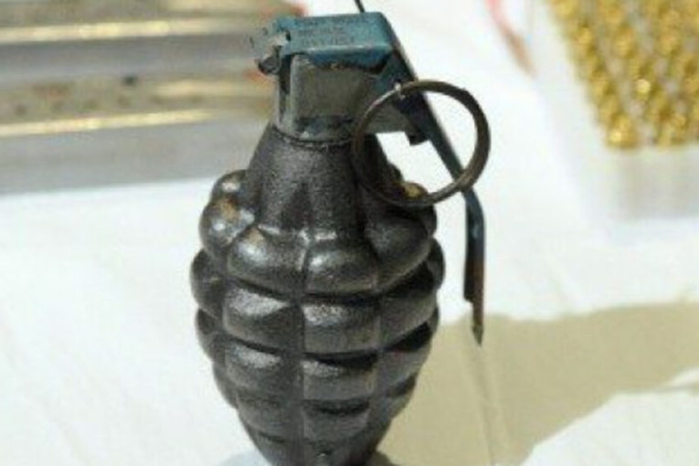 Откриха стари гранати в къща в Гоцеделчевско