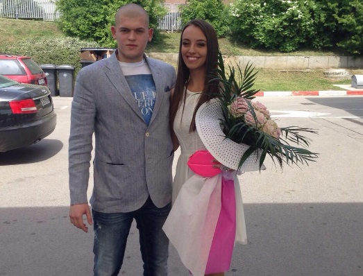 Искра Фидосова вдига сватба със сръбска звезда! Синът й се сгоди на Малдивите