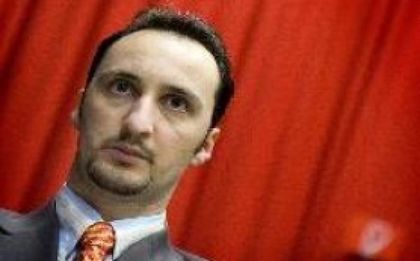 Веселин Топалов и Антоанета Стефанова
спечелиха сребърни медали на Европейската клубна купа