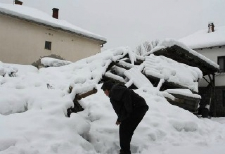 В92: Майка и син са починали от студ в сръбско село