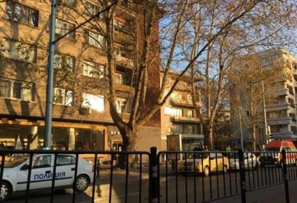 Такси помете мъж на зебра в Пловдив