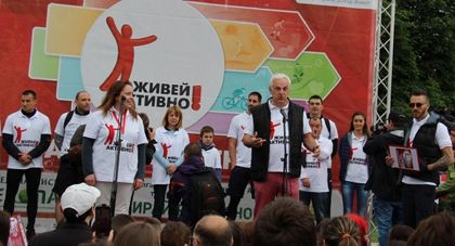 Шампионките от Марица се присъединиха като посланици на Нестле за Живей Активно!