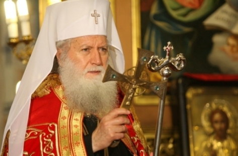 Патриарх Неофит: Нека извършеното освещаване на бойните знамена да бъде за всички проява на Божията милост и подкрепа за целия наш народ и общество