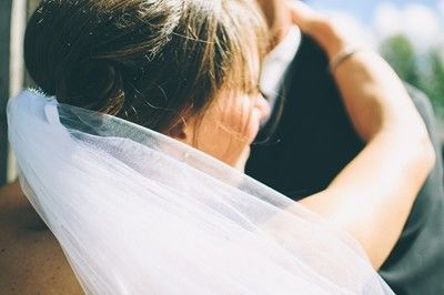Американка се запозна с дядо си чрез сайт за запознанства и се омъжи за него