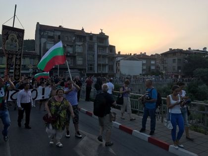 Протестът в Асеновград приключи с няколко арестувани!