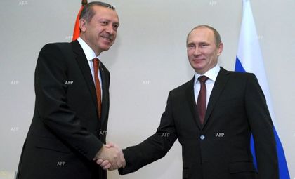 ТАСС: Путин и Ердоган обсъдиха провеждането на среща на върха през април