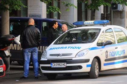 МВР спипа 55 нелегални мигранти, спецакцията продължава!